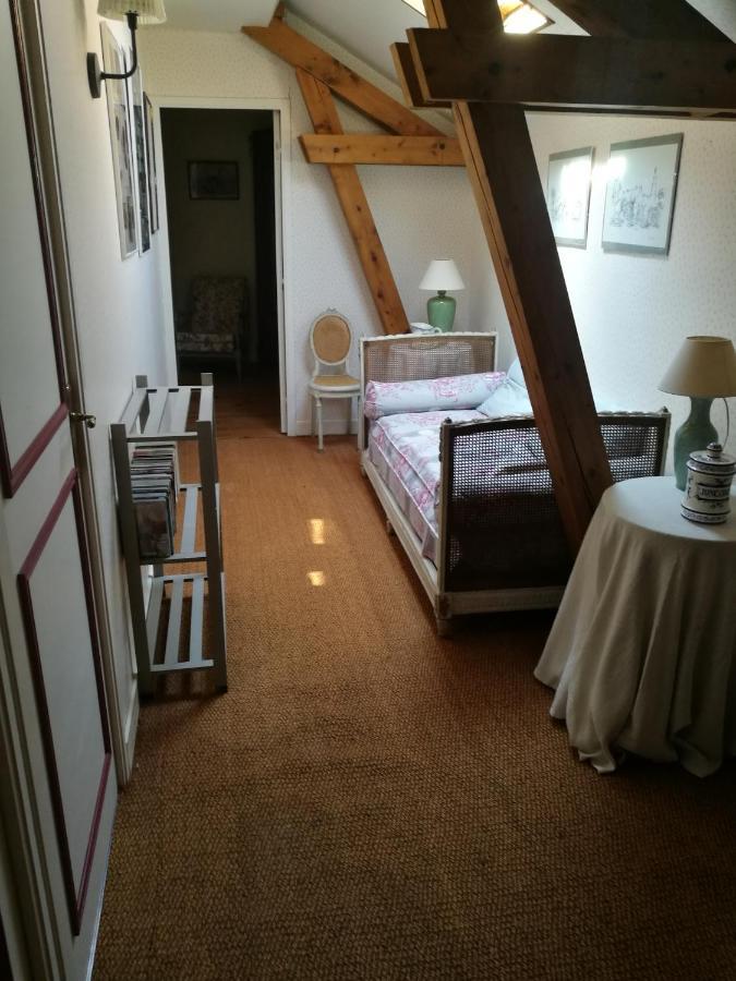 Chez Zaza Bed & Breakfast Stigny ภายนอก รูปภาพ