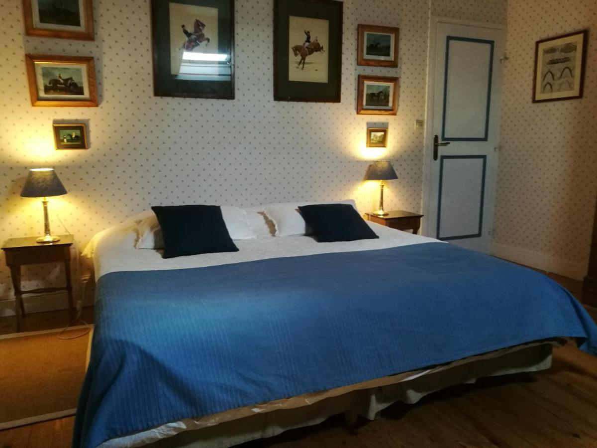 Chez Zaza Bed & Breakfast Stigny ภายนอก รูปภาพ
