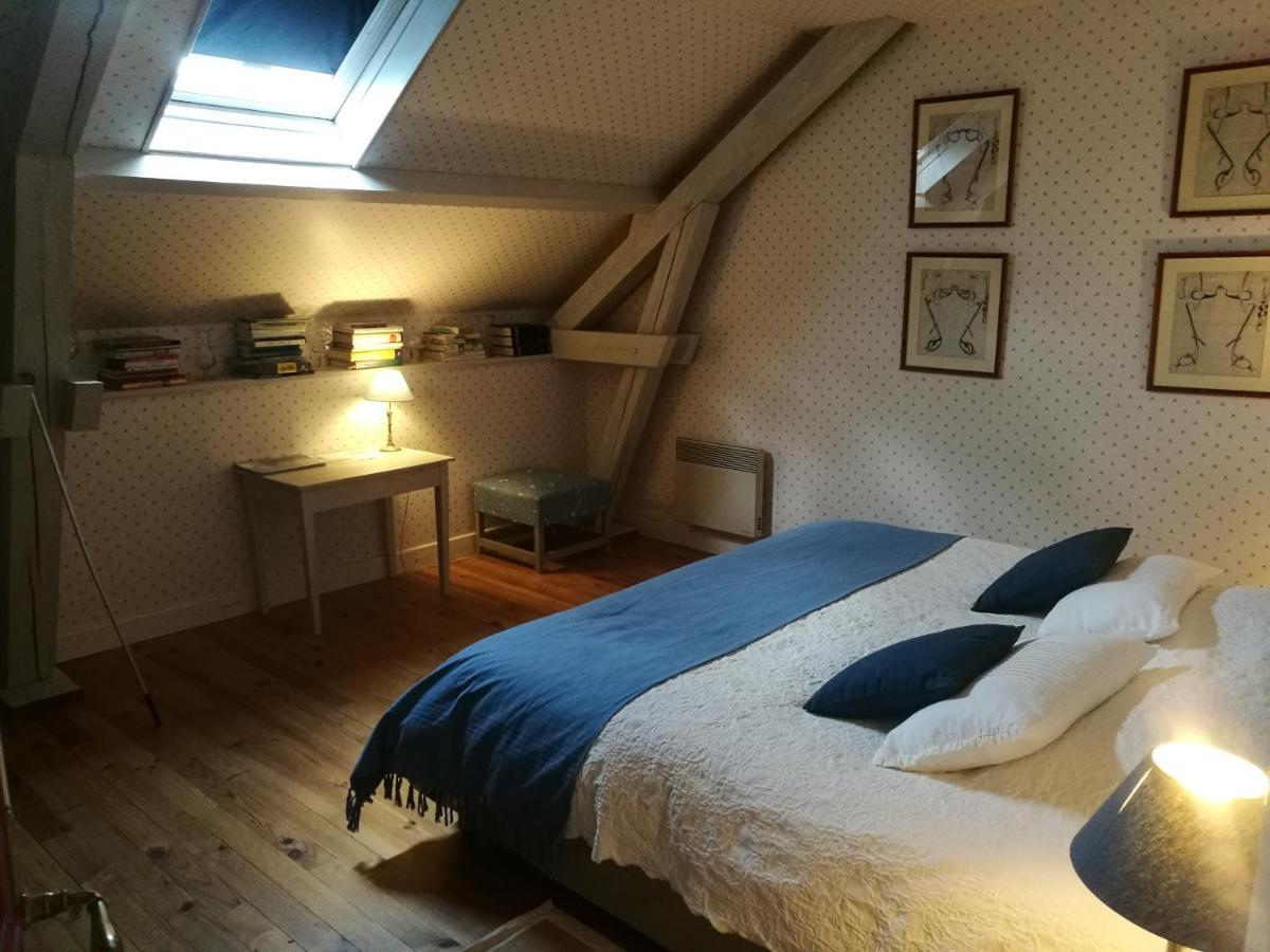 Chez Zaza Bed & Breakfast Stigny ภายนอก รูปภาพ