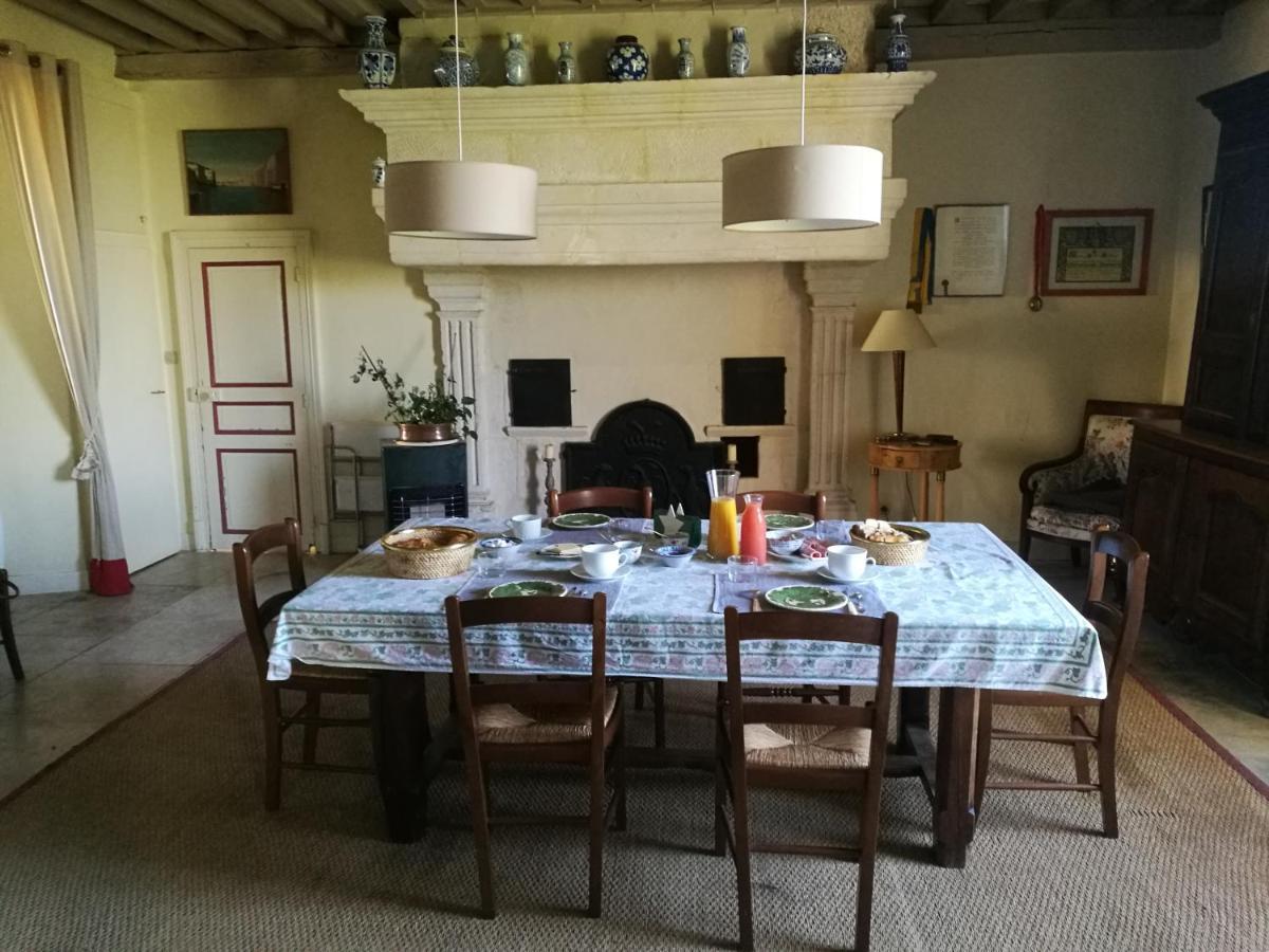 Chez Zaza Bed & Breakfast Stigny ภายนอก รูปภาพ